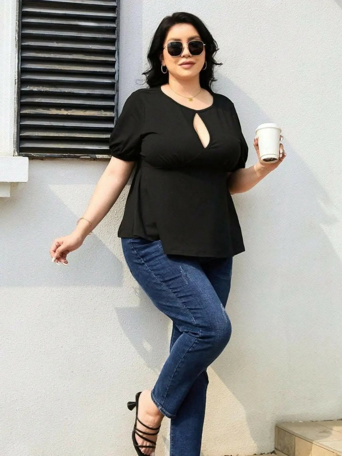 Curvy cutout short sleeve top - Love Salve